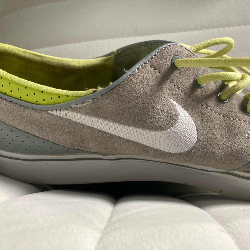 🔥Nike Stefan Janoski gray and lime 9.5🔥
